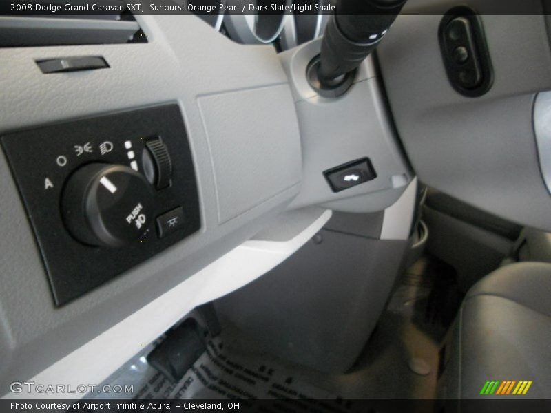 Sunburst Orange Pearl / Dark Slate/Light Shale 2008 Dodge Grand Caravan SXT