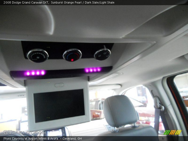 Sunburst Orange Pearl / Dark Slate/Light Shale 2008 Dodge Grand Caravan SXT