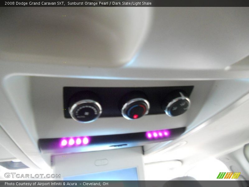 Sunburst Orange Pearl / Dark Slate/Light Shale 2008 Dodge Grand Caravan SXT