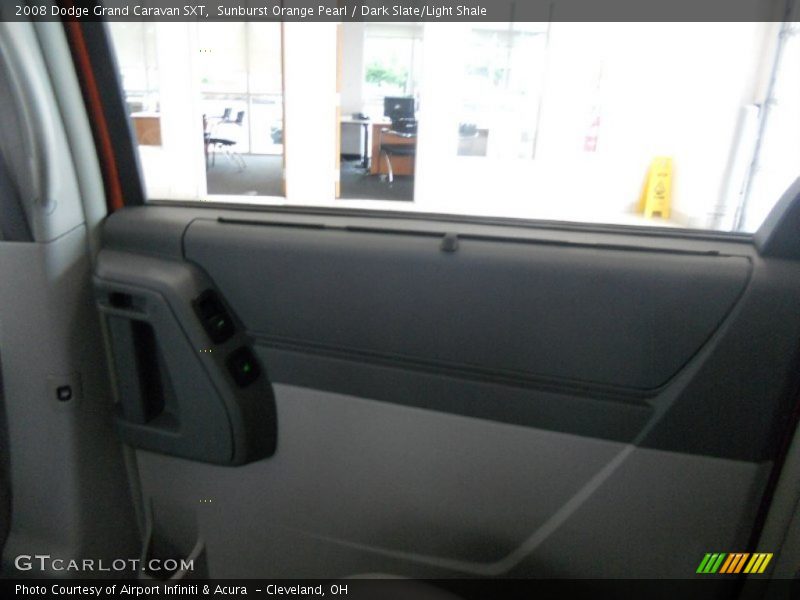 Sunburst Orange Pearl / Dark Slate/Light Shale 2008 Dodge Grand Caravan SXT