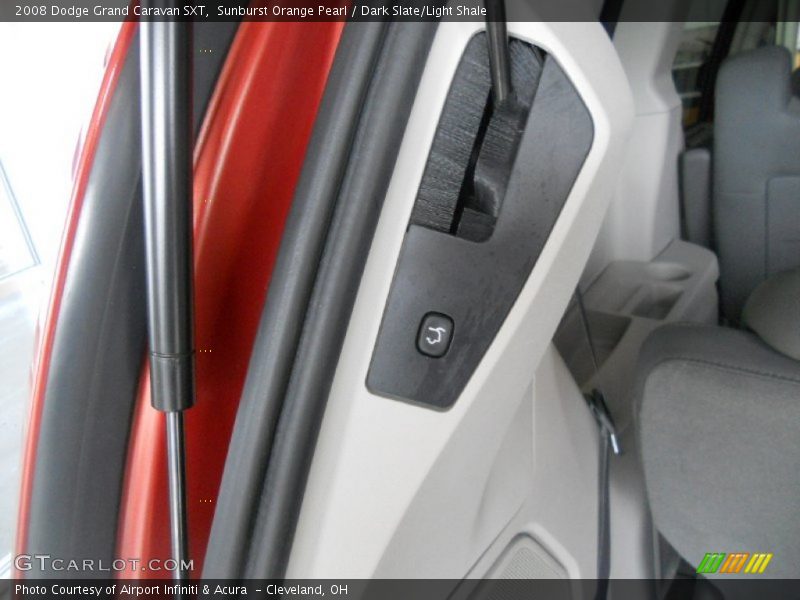 Sunburst Orange Pearl / Dark Slate/Light Shale 2008 Dodge Grand Caravan SXT
