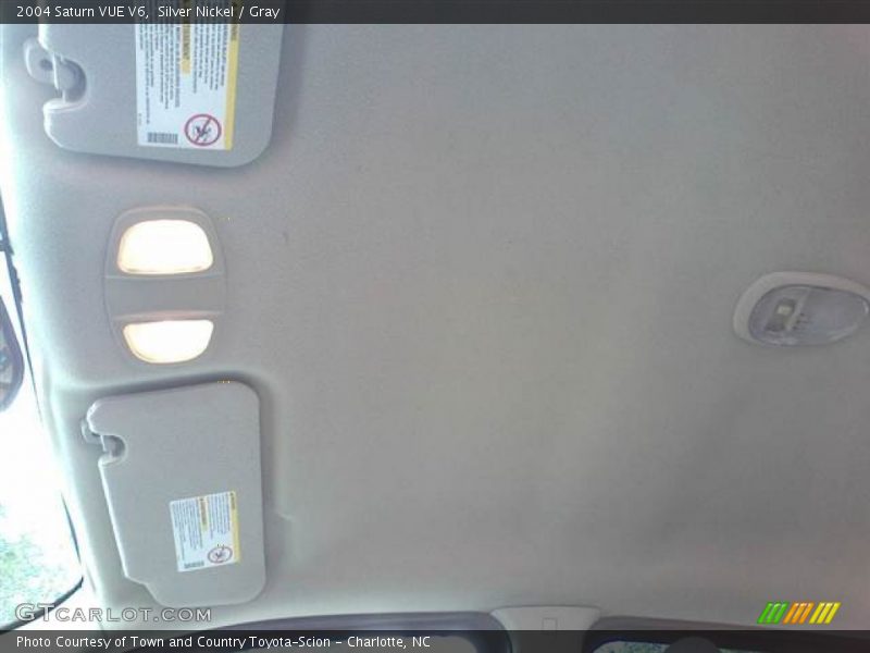 Silver Nickel / Gray 2004 Saturn VUE V6