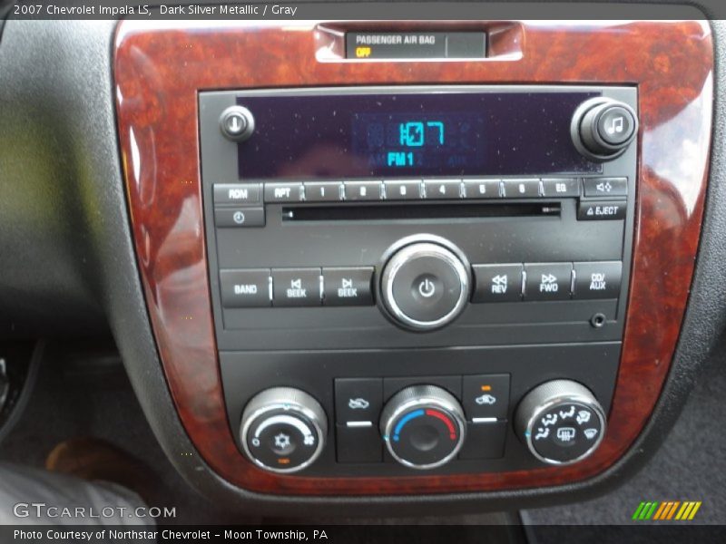 Dark Silver Metallic / Gray 2007 Chevrolet Impala LS