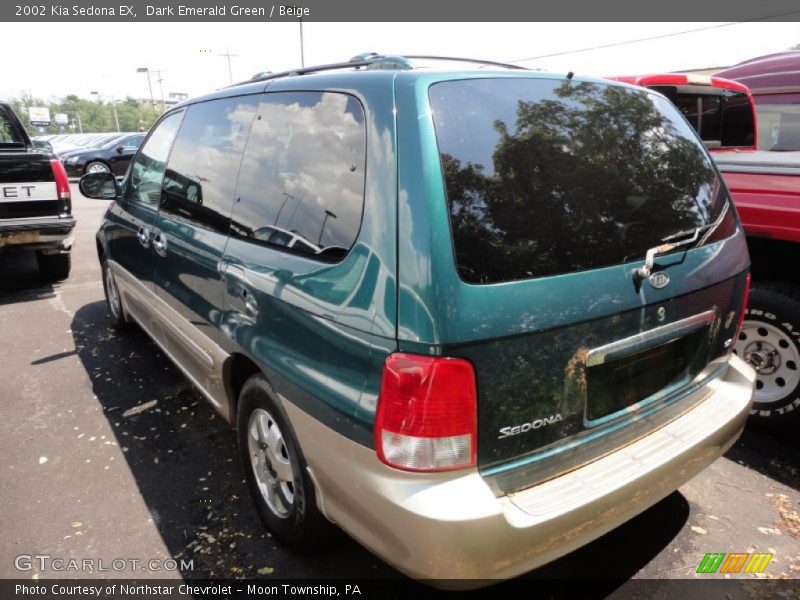 Dark Emerald Green / Beige 2002 Kia Sedona EX