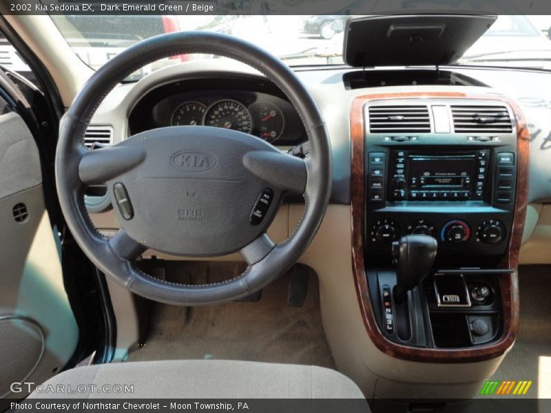 Dark Emerald Green / Beige 2002 Kia Sedona EX