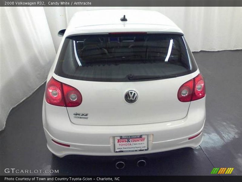 Candy White / Anthracite 2008 Volkswagen R32