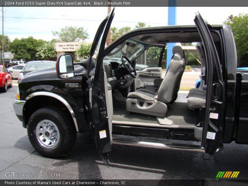 Black / Medium Flint 2004 Ford F250 Super Duty FX4 SuperCab 4x4