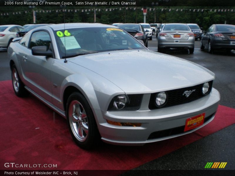 Satin Silver Metallic / Dark Charcoal 2006 Ford Mustang GT Premium Coupe