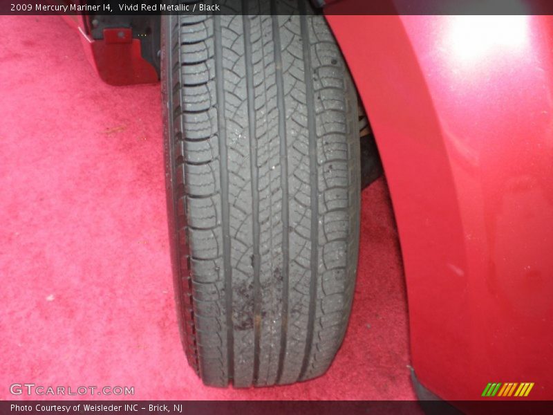 Vivid Red Metallic / Black 2009 Mercury Mariner I4