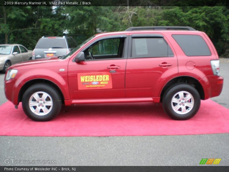 Vivid Red Metallic / Black 2009 Mercury Mariner I4