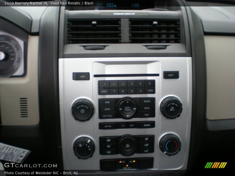 Vivid Red Metallic / Black 2009 Mercury Mariner I4