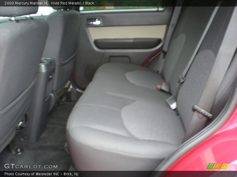 Vivid Red Metallic / Black 2009 Mercury Mariner I4
