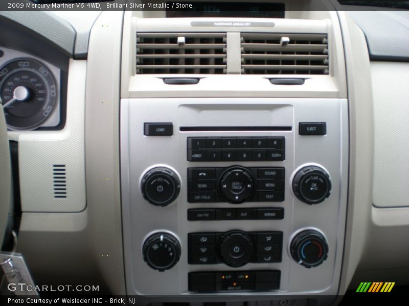 Brilliant Silver Metallic / Stone 2009 Mercury Mariner V6 4WD