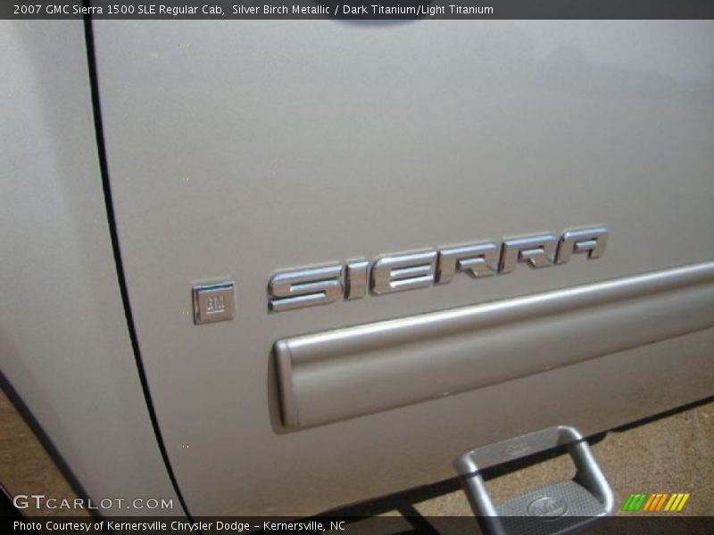Silver Birch Metallic / Dark Titanium/Light Titanium 2007 GMC Sierra 1500 SLE Regular Cab