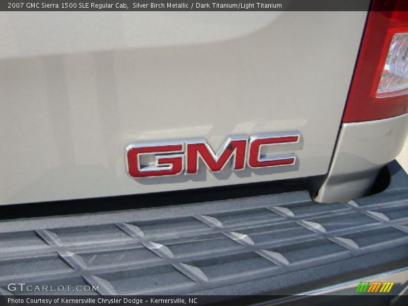 Silver Birch Metallic / Dark Titanium/Light Titanium 2007 GMC Sierra 1500 SLE Regular Cab