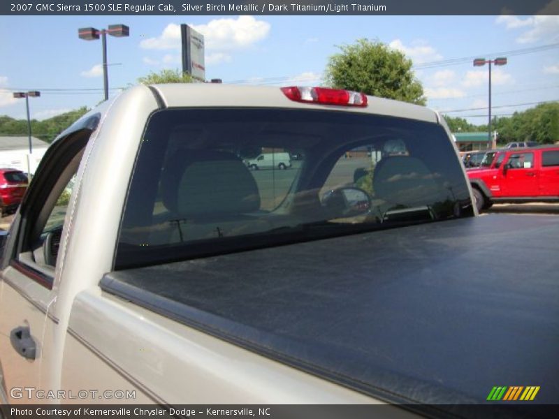 Silver Birch Metallic / Dark Titanium/Light Titanium 2007 GMC Sierra 1500 SLE Regular Cab