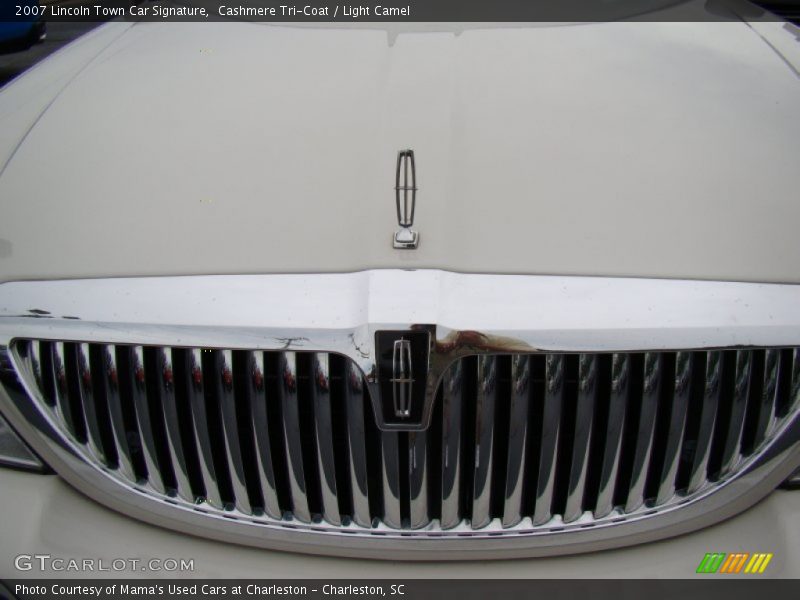 Cashmere Tri-Coat / Light Camel 2007 Lincoln Town Car Signature