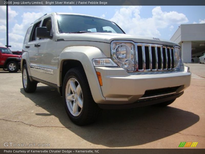 Bright Silver Metallic / Pastel Pebble Beige 2008 Jeep Liberty Limited