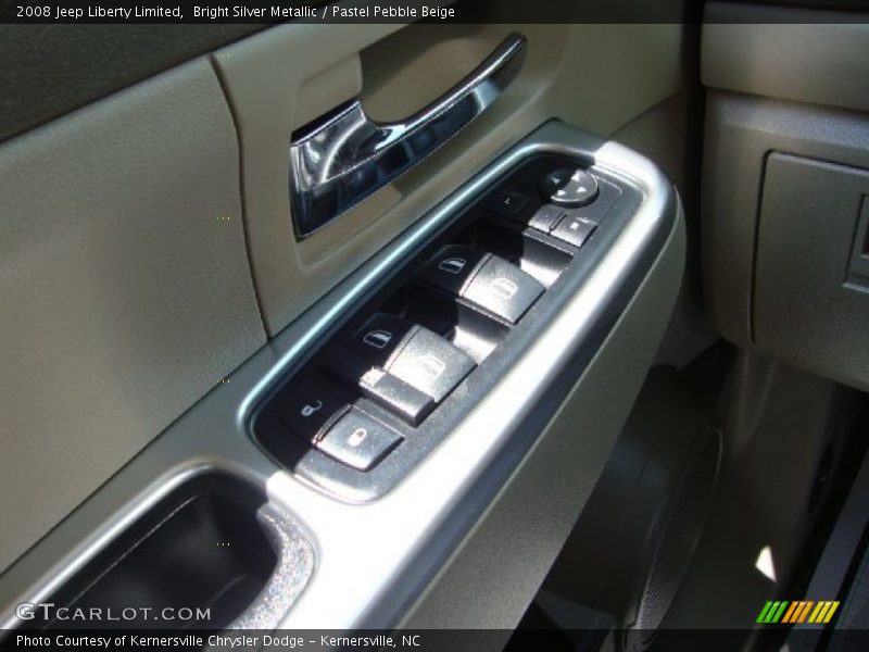 Bright Silver Metallic / Pastel Pebble Beige 2008 Jeep Liberty Limited