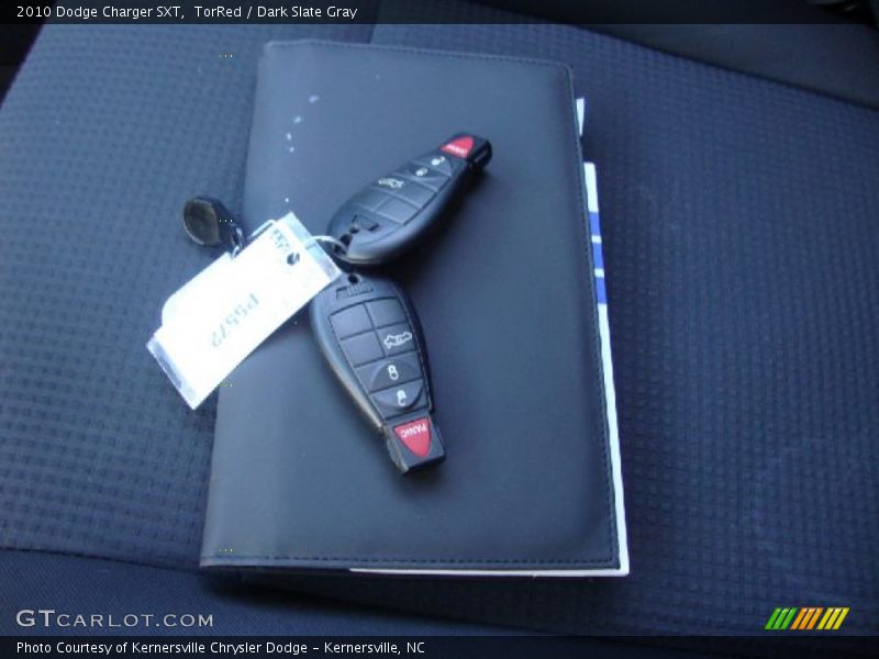 TorRed / Dark Slate Gray 2010 Dodge Charger SXT