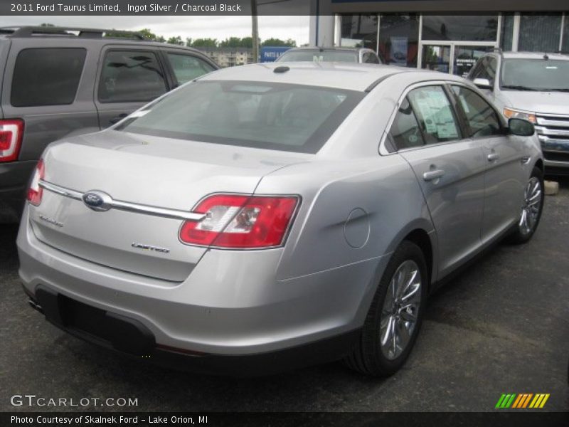 Ingot Silver / Charcoal Black 2011 Ford Taurus Limited