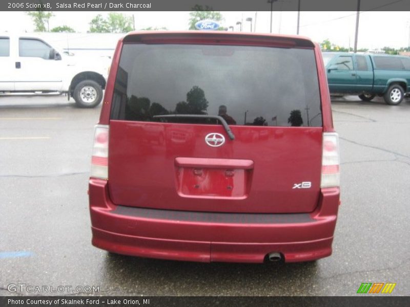 Salsa Red Pearl / Dark Charcoal 2006 Scion xB