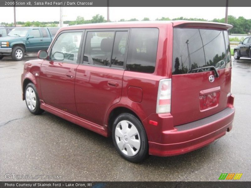 Salsa Red Pearl / Dark Charcoal 2006 Scion xB