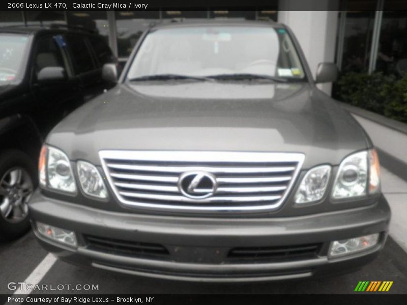 Galactic Gray Mica / Ivory 2006 Lexus LX 470