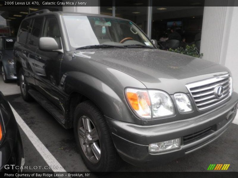 Galactic Gray Mica / Ivory 2006 Lexus LX 470