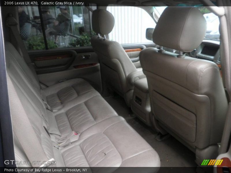 Galactic Gray Mica / Ivory 2006 Lexus LX 470