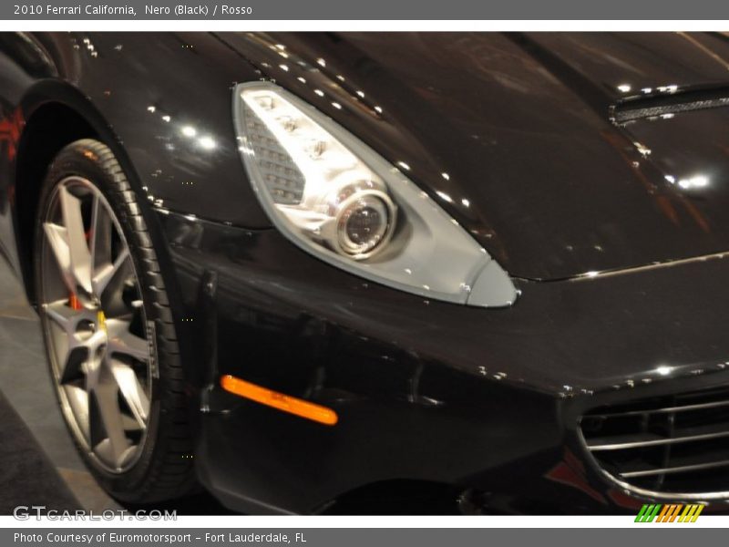 Nero (Black) / Rosso 2010 Ferrari California