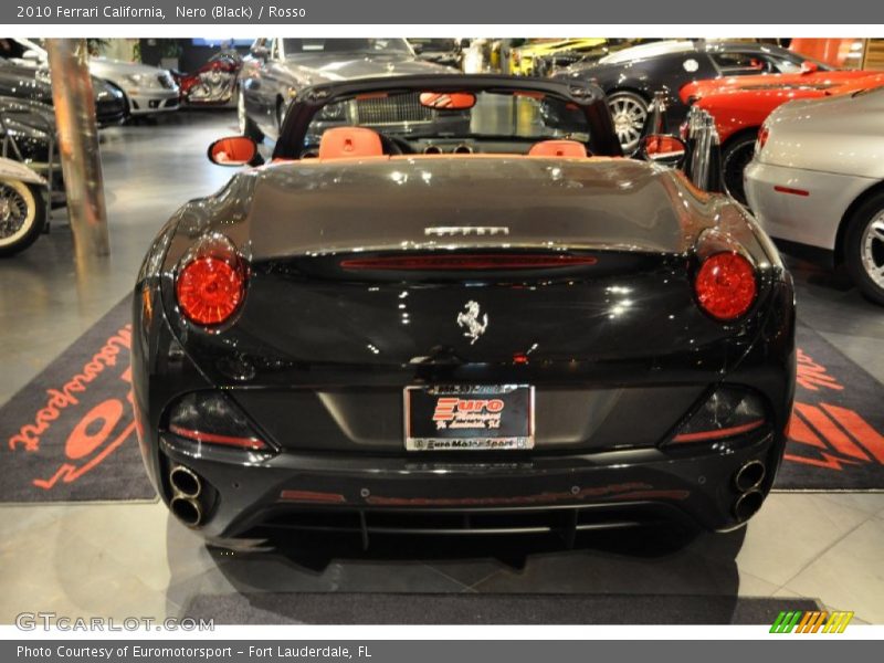 Nero (Black) / Rosso 2010 Ferrari California