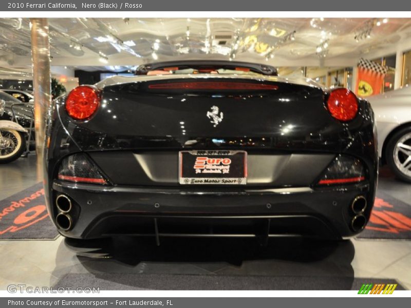 Nero (Black) / Rosso 2010 Ferrari California