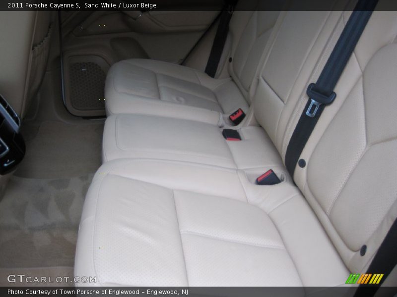 Sand White / Luxor Beige 2011 Porsche Cayenne S
