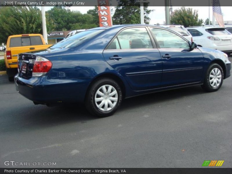 Indigo Ink Pearl / Gray 2005 Toyota Camry LE