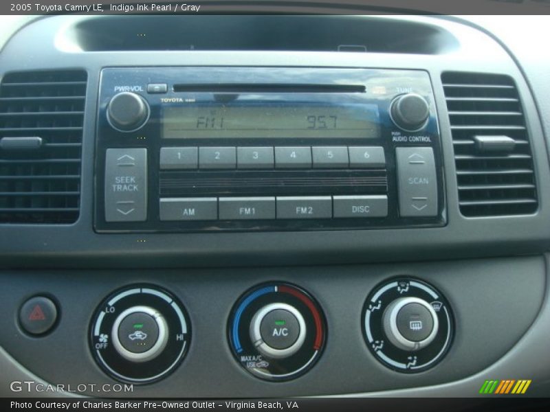 Indigo Ink Pearl / Gray 2005 Toyota Camry LE