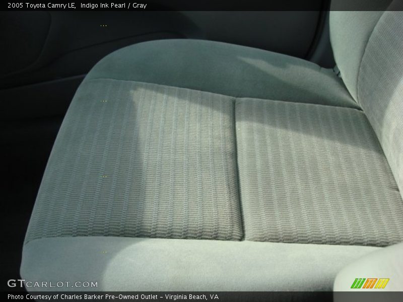 Indigo Ink Pearl / Gray 2005 Toyota Camry LE