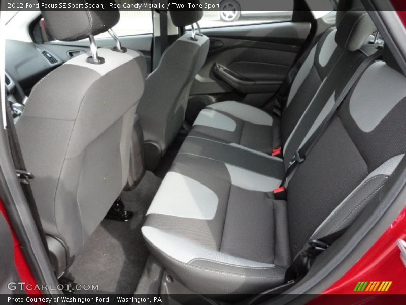 Red Candy Metallic / Two-Tone Sport 2012 Ford Focus SE Sport Sedan