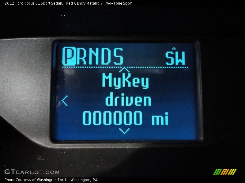 Red Candy Metallic / Two-Tone Sport 2012 Ford Focus SE Sport Sedan