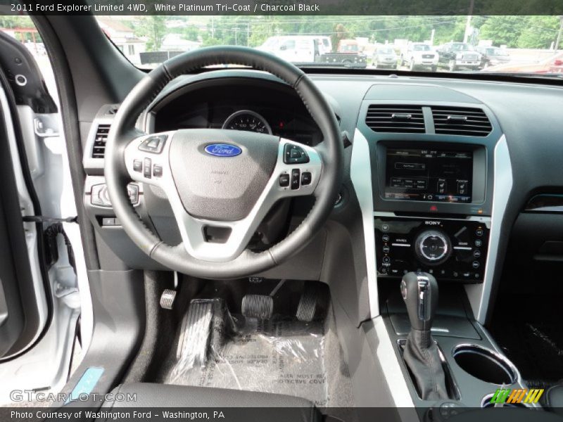 White Platinum Tri-Coat / Charcoal Black 2011 Ford Explorer Limited 4WD