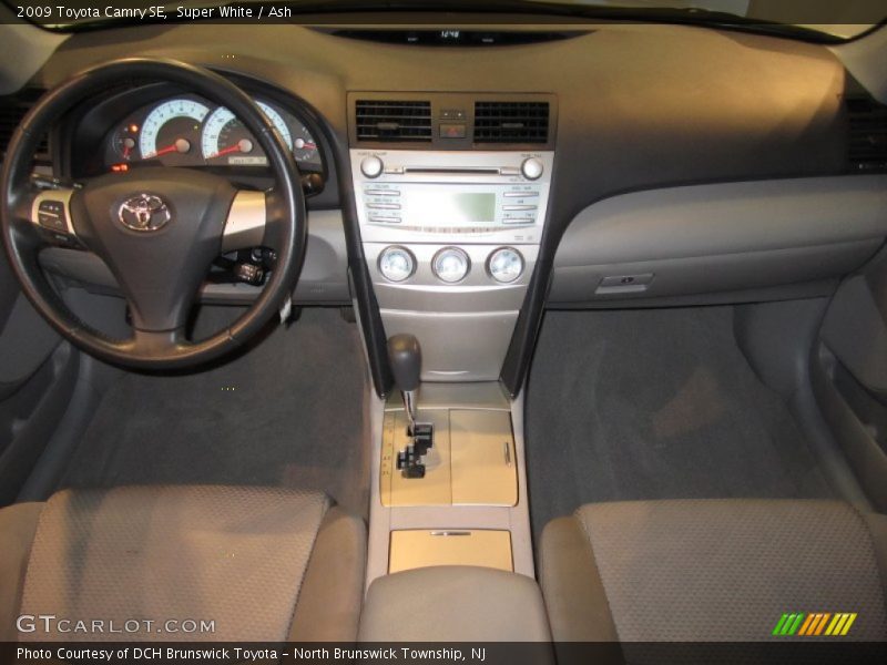 Super White / Ash 2009 Toyota Camry SE