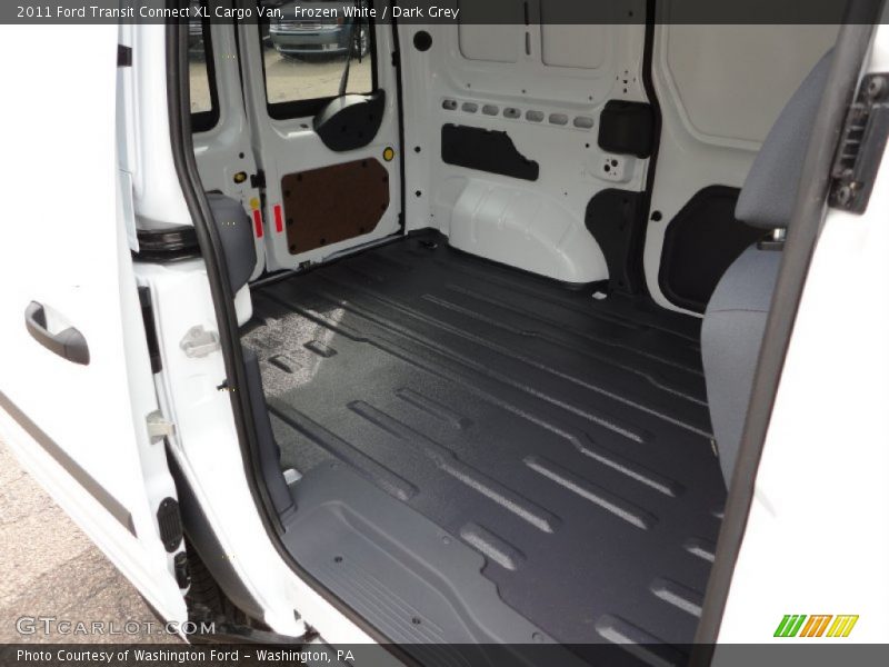  2011 Transit Connect XL Cargo Van Trunk