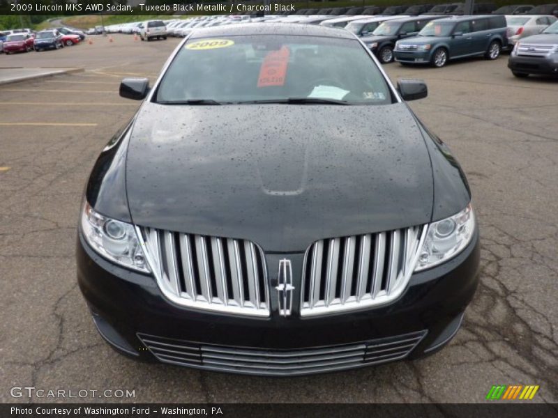 Tuxedo Black Metallic / Charcoal Black 2009 Lincoln MKS AWD Sedan