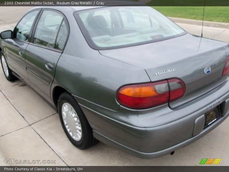 Medium Gray Metallic / Gray 2003 Chevrolet Malibu Sedan