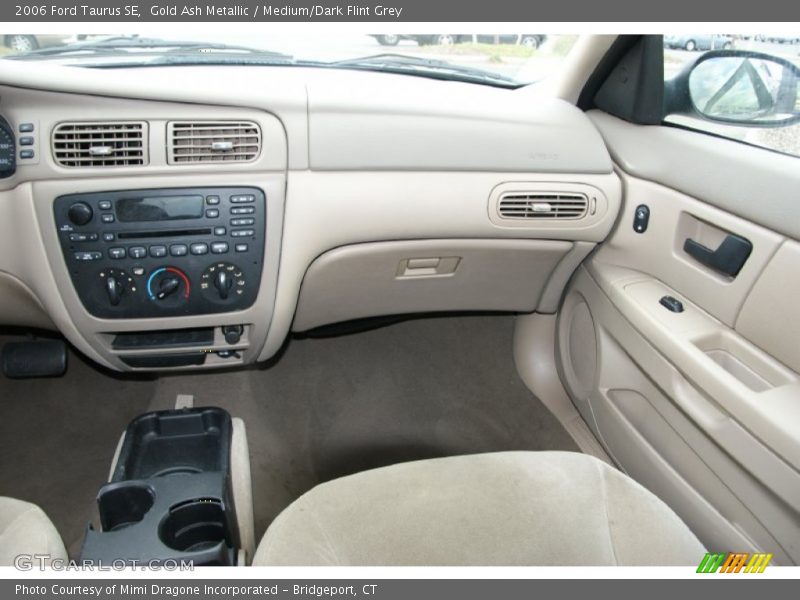 Gold Ash Metallic / Medium/Dark Flint Grey 2006 Ford Taurus SE