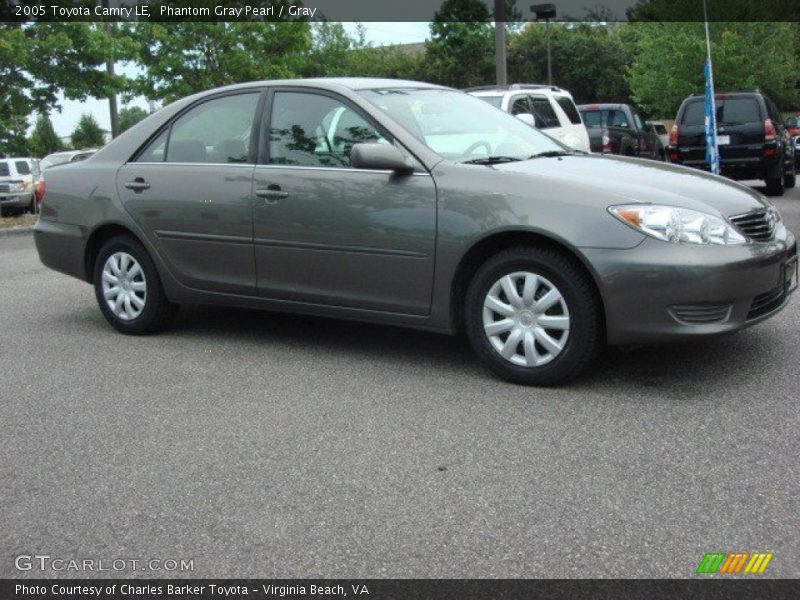 Phantom Gray Pearl / Gray 2005 Toyota Camry LE