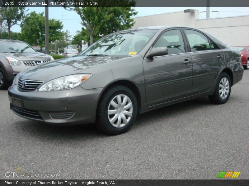 Phantom Gray Pearl / Gray 2005 Toyota Camry LE