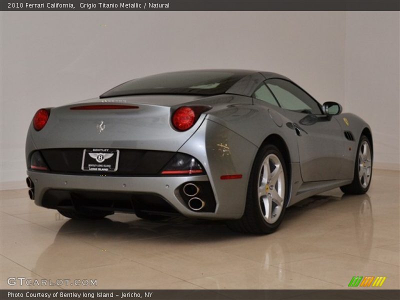 Grigio Titanio Metallic / Natural 2010 Ferrari California
