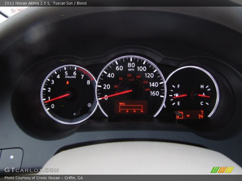 Tuscan Sun / Blond 2011 Nissan Altima 2.5 S