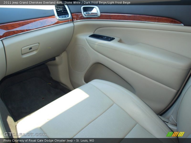 Stone White / Dark Frost Beige/Light Frost Beige 2011 Jeep Grand Cherokee Overland 4x4